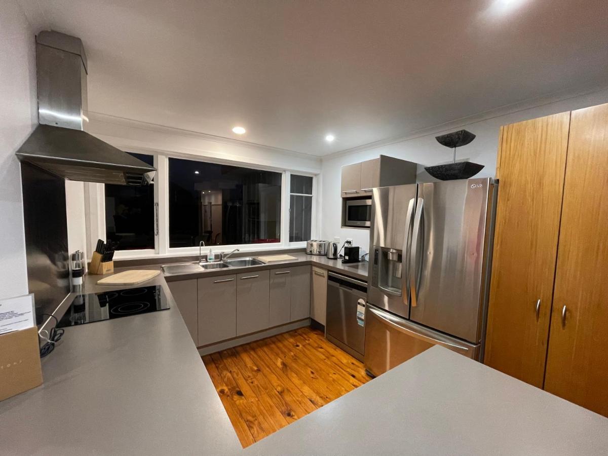 Ocean Front East End Beach House New Plymouth Extérieur photo