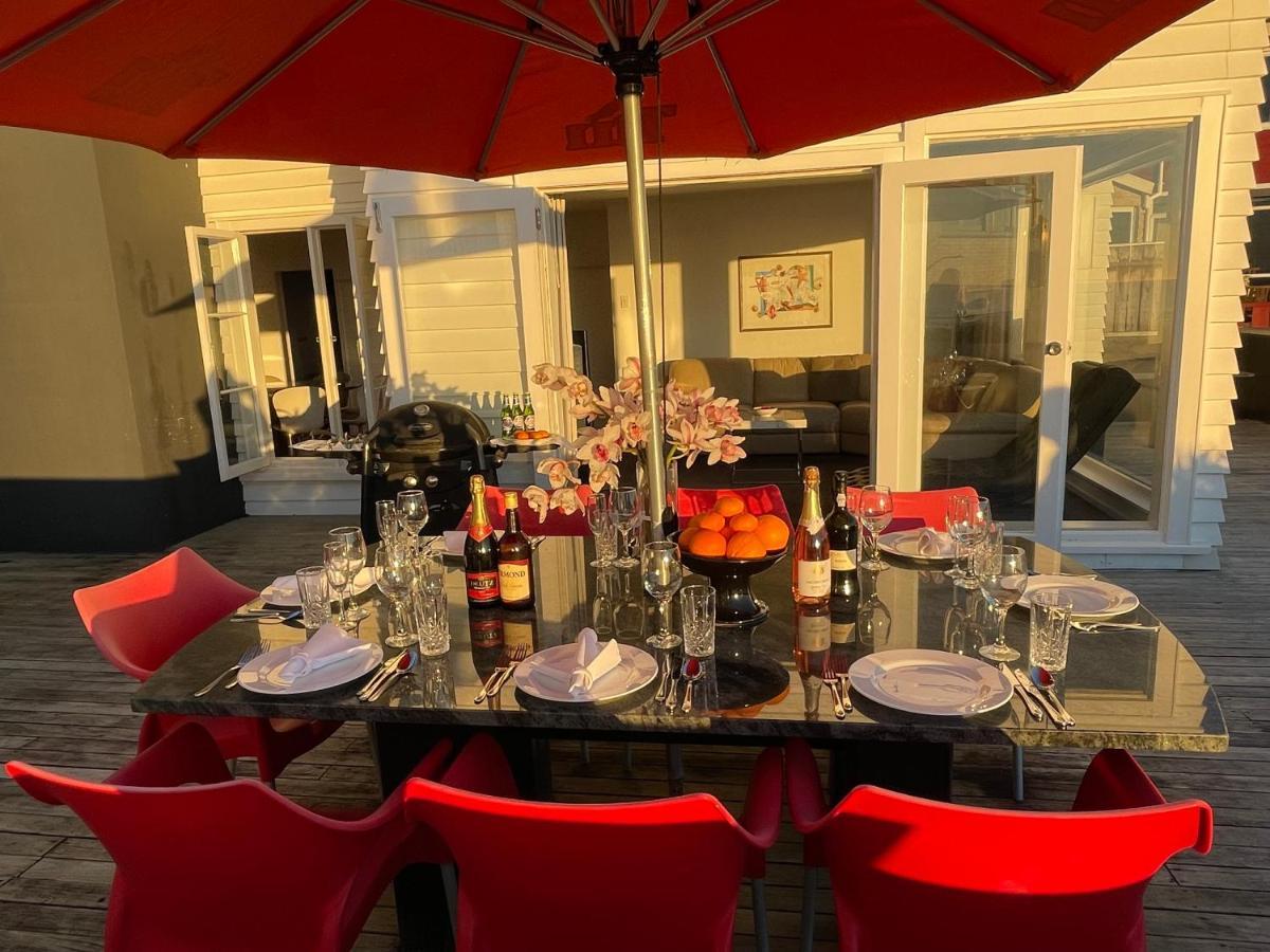 Ocean Front East End Beach House New Plymouth Extérieur photo