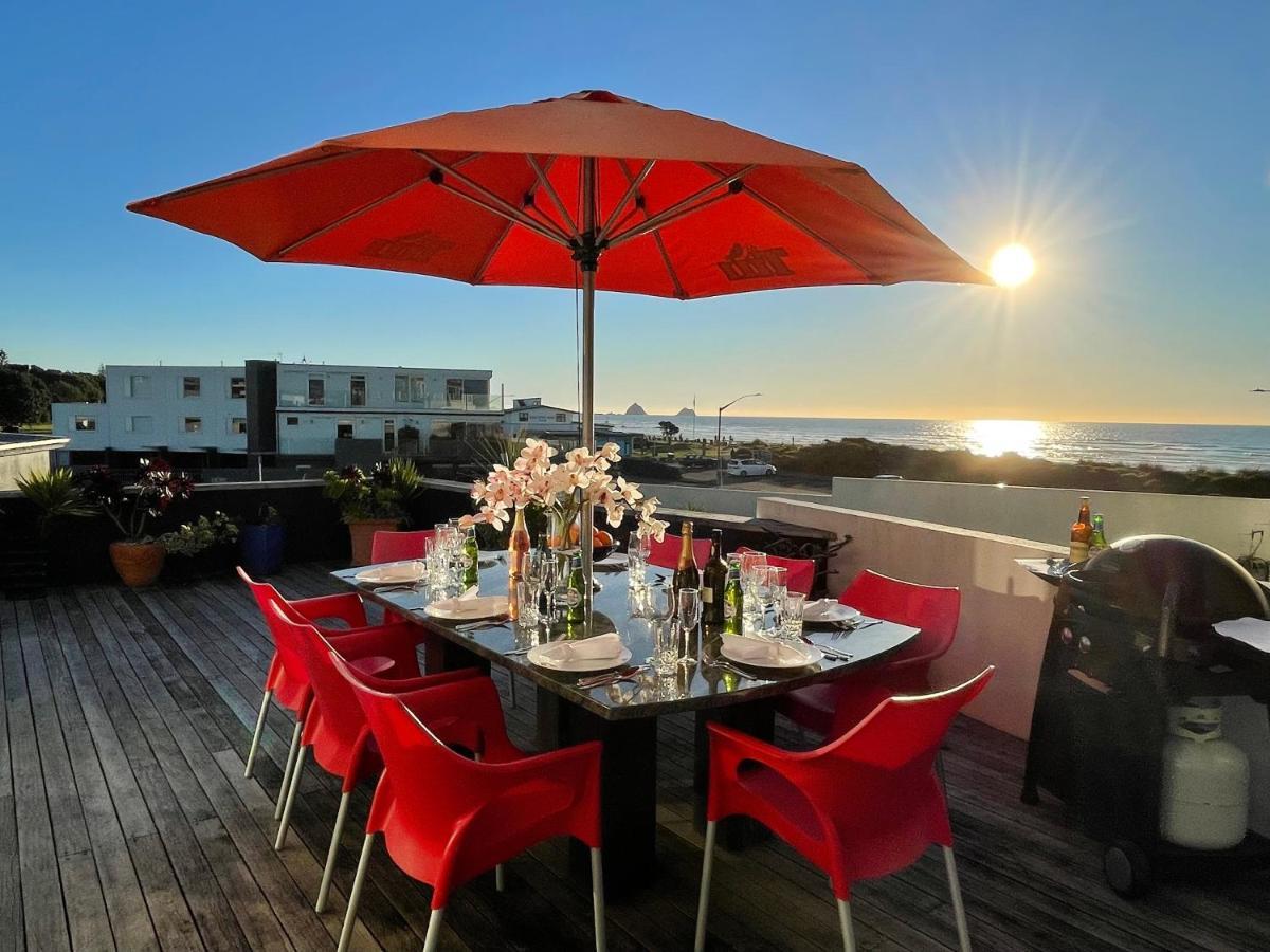 Ocean Front East End Beach House New Plymouth Extérieur photo