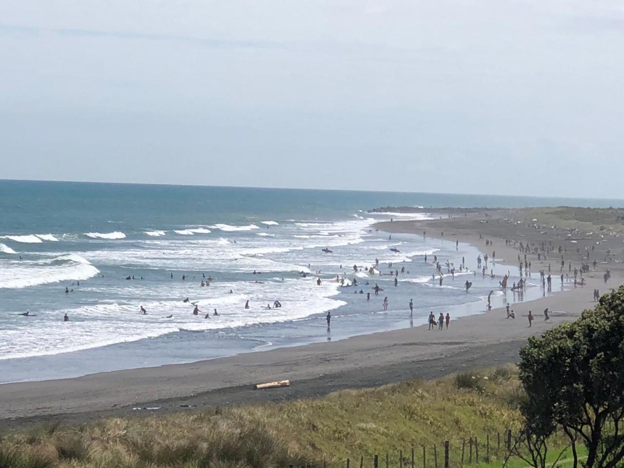 Ocean Front East End Beach House New Plymouth Extérieur photo